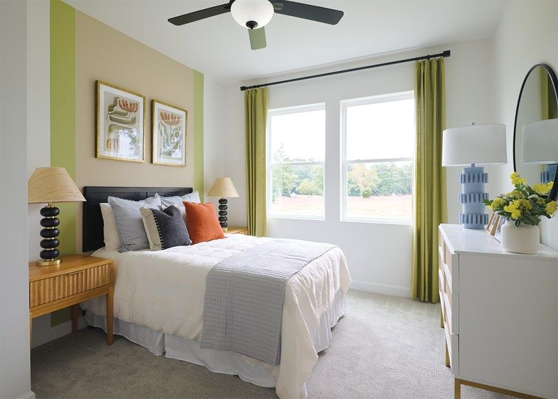 The Capstone - Bedroom