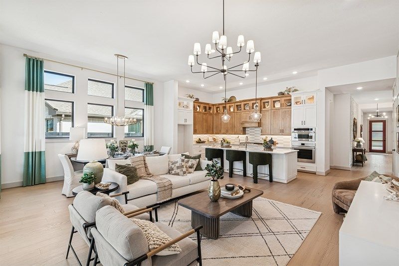 The Azalea - Family Room