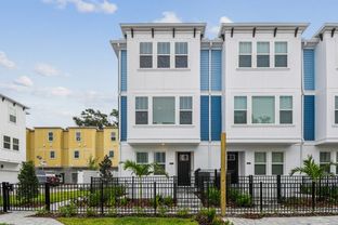 Carsten II - Apex at Seminole Heights: Tampa, Florida - David Weekley Homes