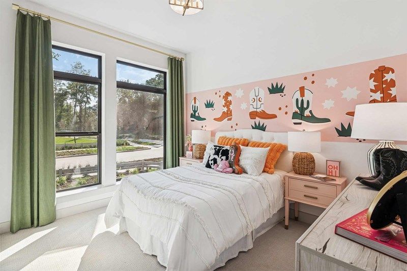 The Azalea - Bedroom