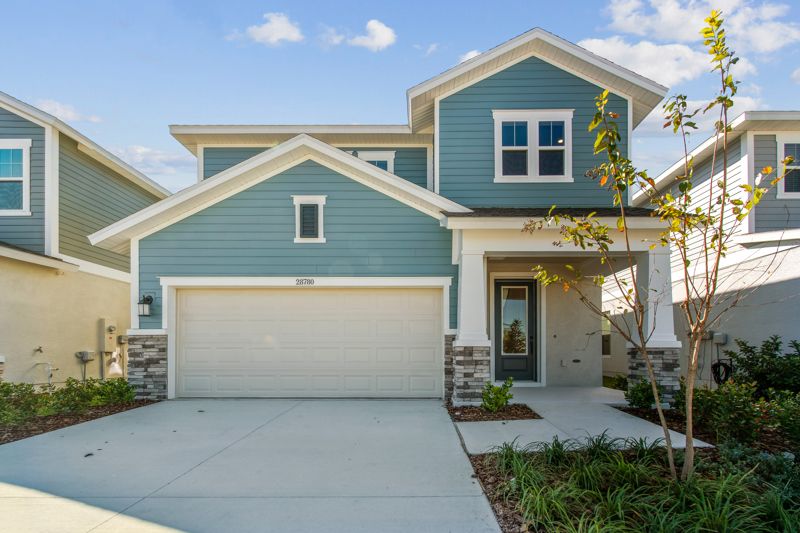 Redwing - Persimmon Park - Garden Series: Wesley Chapel, Florida - David Weekley Homes