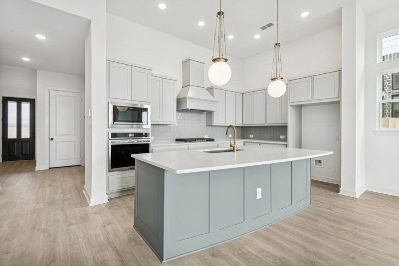 The Carolcrest - Kitchen