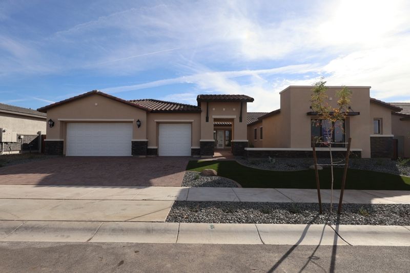 Stargazer - Suelo at Legado West: Queen Creek, Arizona - David Weekley Homes