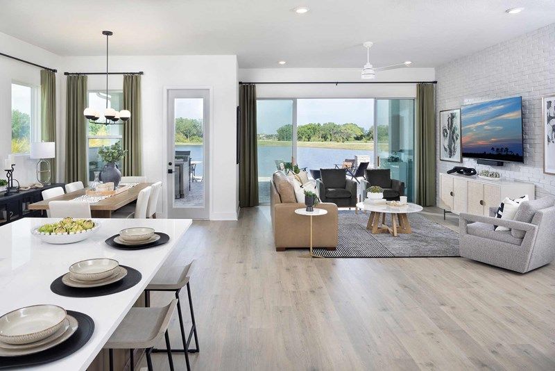 The Stratum - Family Room