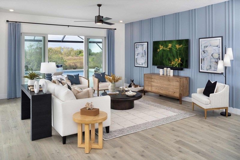 The Rubytail - Family Room