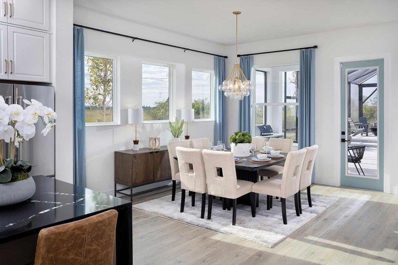 The Rubytail - Dining