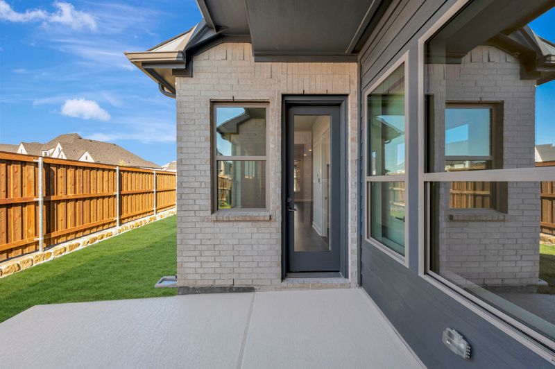 2204 Rolling Oaks Drive (Kingspark)