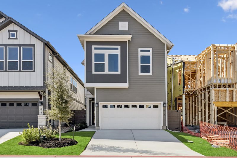 Heeler - Double Creek Crossing – City Home Series: Round Rock, Texas - David Weekley Homes