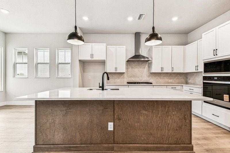 Emerald Landing at Waterside at Lakewood Ranch – Cottage Ser por David Weekley Homes en Sarasota-Bradenton Florida