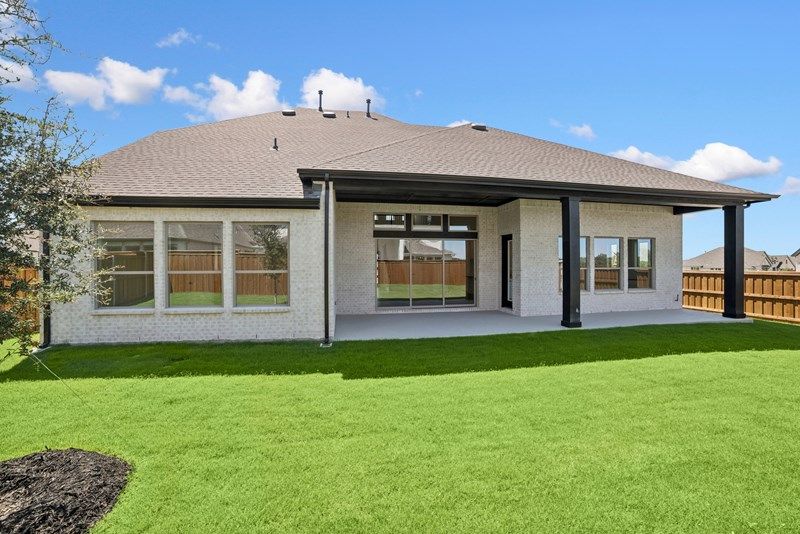 The Ethan - Exterior Rear