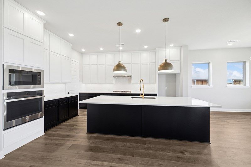 The Dabney - Kitchen