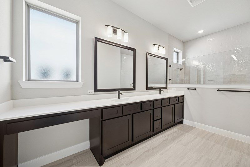 The Dabney - Owner's Bath