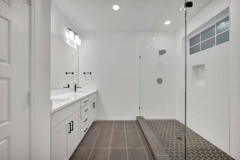Owner's Bath