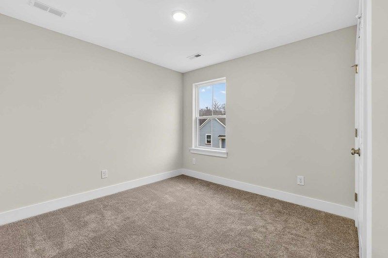 The Rainey - Bedroom
