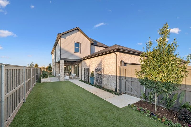 The Hastin - Exterior Rear