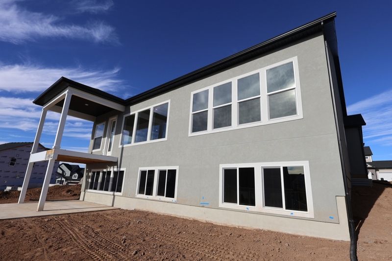 1308 E. Larkspur Way (Bromley)