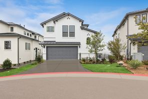 12 Maybury Way (Osgood)