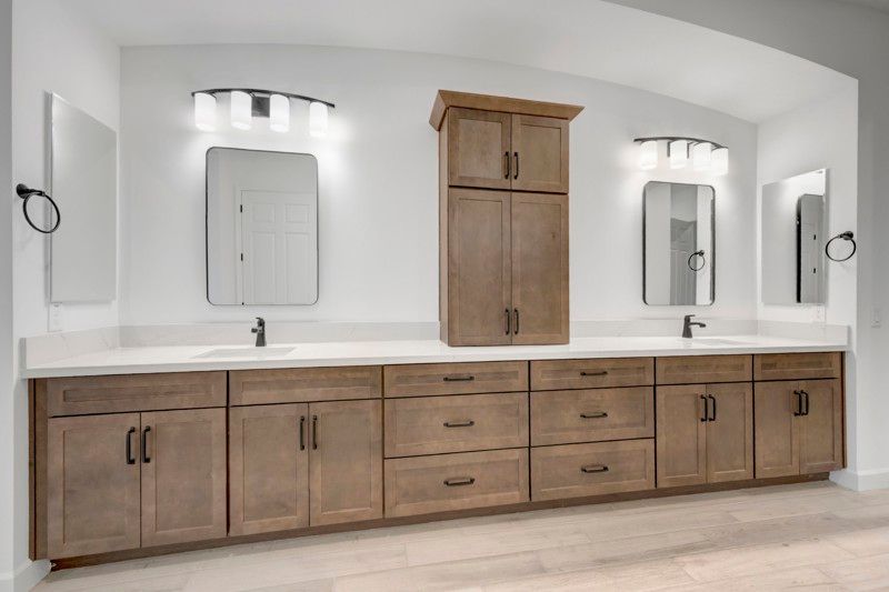 Owner's Bath