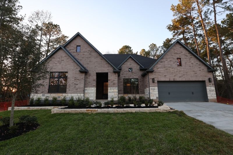 The Woodlands Hills 70’ - Willis, TX