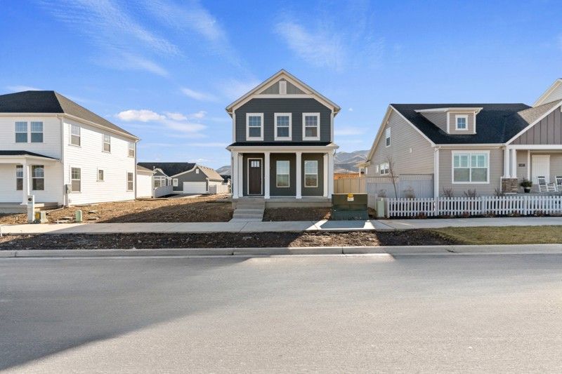 Casale - Beacon Pointe: Saratoga Springs, Utah - David Weekley Homes