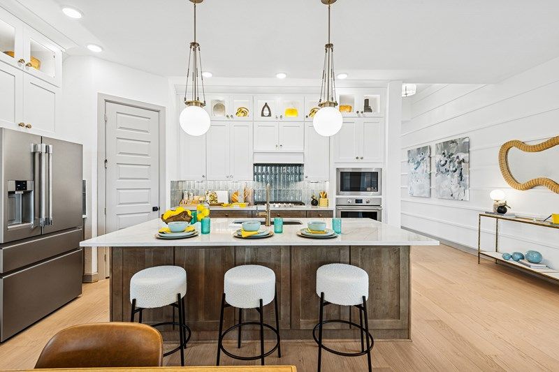 The Conroe - Kitchen