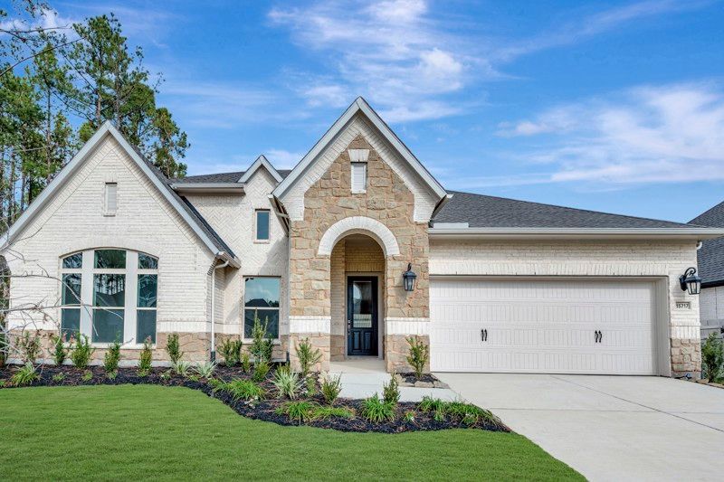 Bluffwood - ARTAVIA 65' Homesites: Conroe, Texas - David Weekley Homes