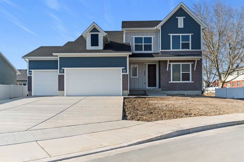 Cedarbark - Grove Acres: Pleasant Grove, Utah - David Weekley Homes