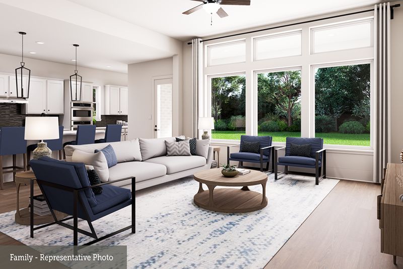 The Nacadoches - Family Room