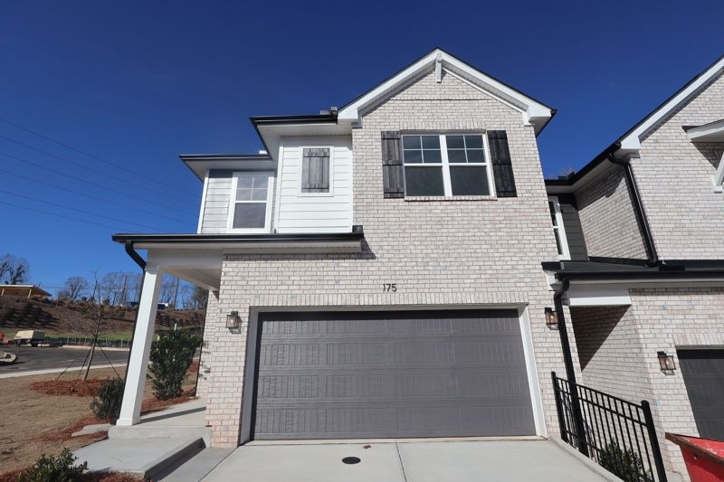 175 Redbud Road (Woodstone III)