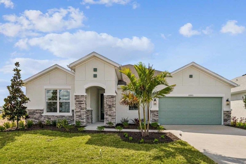 7747 Ocean Spray Trail. Palmetto, FL 34221