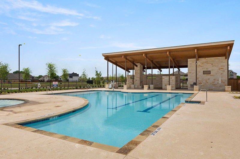 Edgewater - Pool