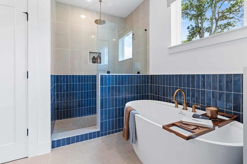 The Beasley II - Owner's Bath