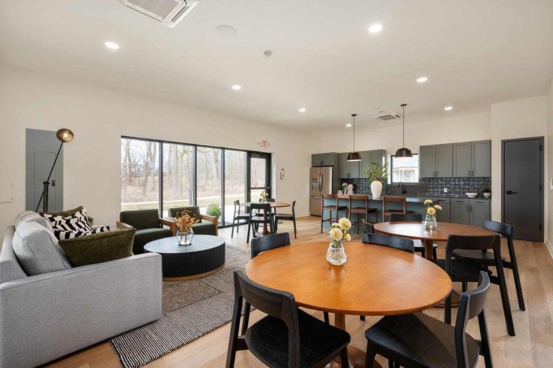 Grantham - Amenity Center