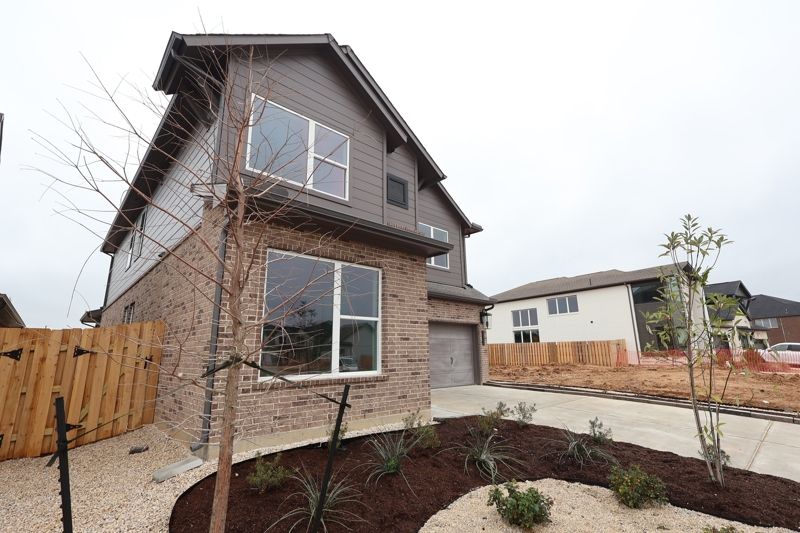 1926 El Pino Street (Mesquite)