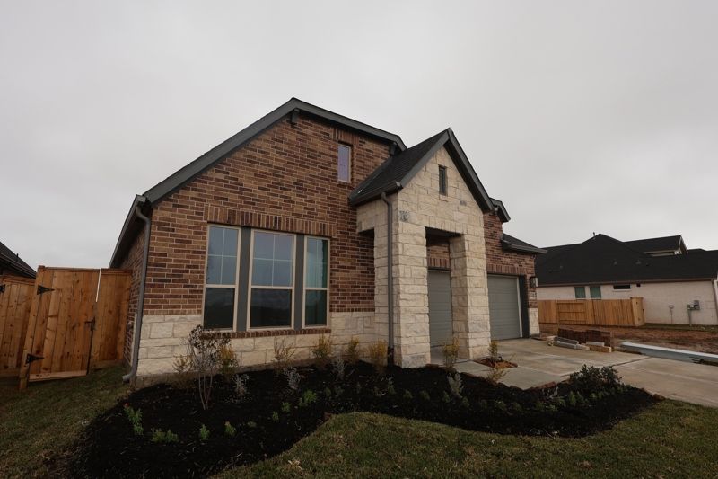 Cherry Blossom - Beacon Point at Lago Mar 50' Homesites: Texas City, Texas - David Weekley Homes