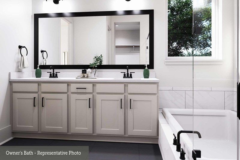 The Snapdragon - Owner's Bath