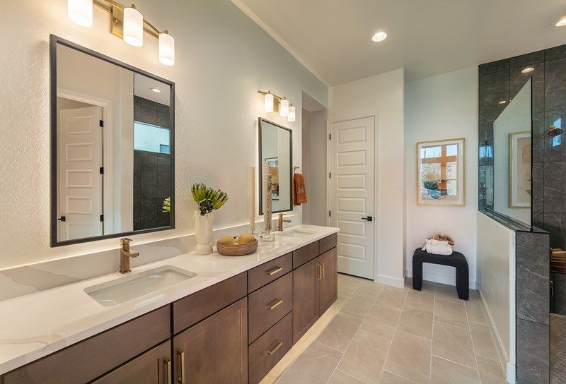 The Saltbush - Owner's Bath