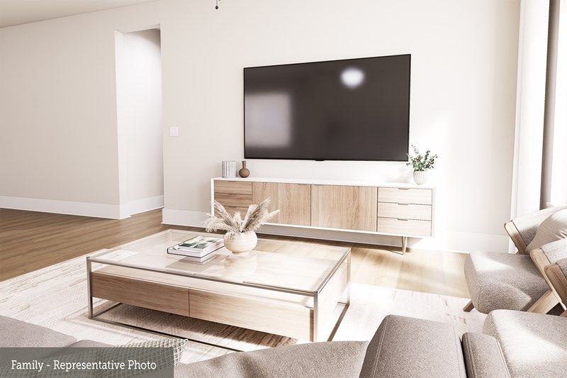 The Amaryllis - Family Room