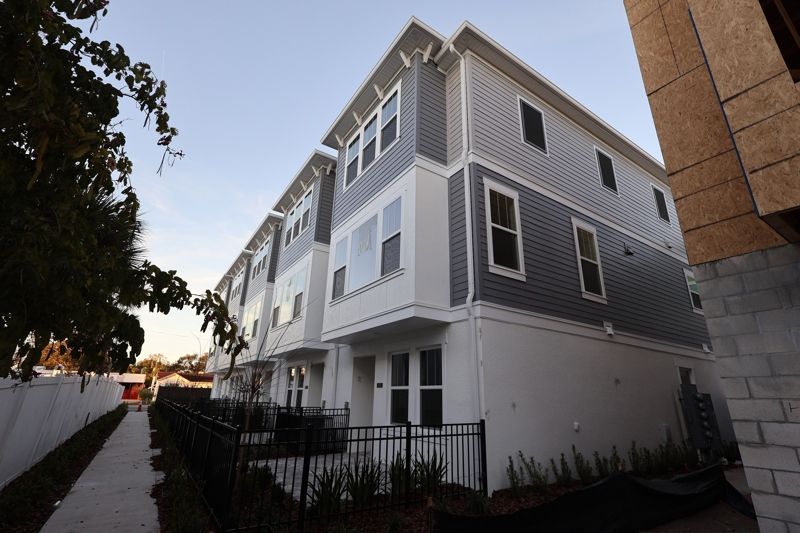 Towns at Union - Saint Petersburg, FL