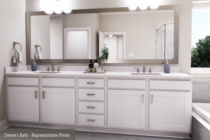 The Hoover - Owner's Bath