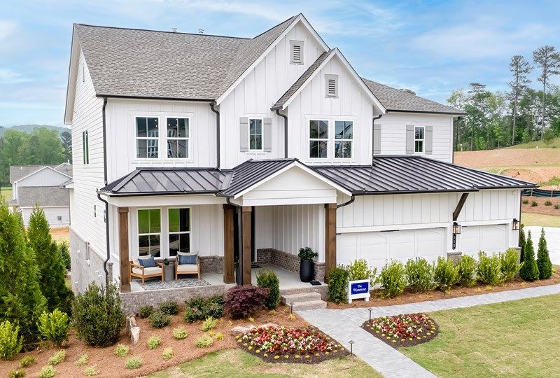 The Wynstone - Exterior Front