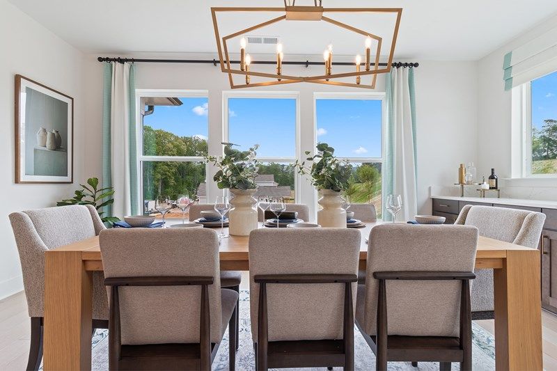 The Wynstone - Dining Room