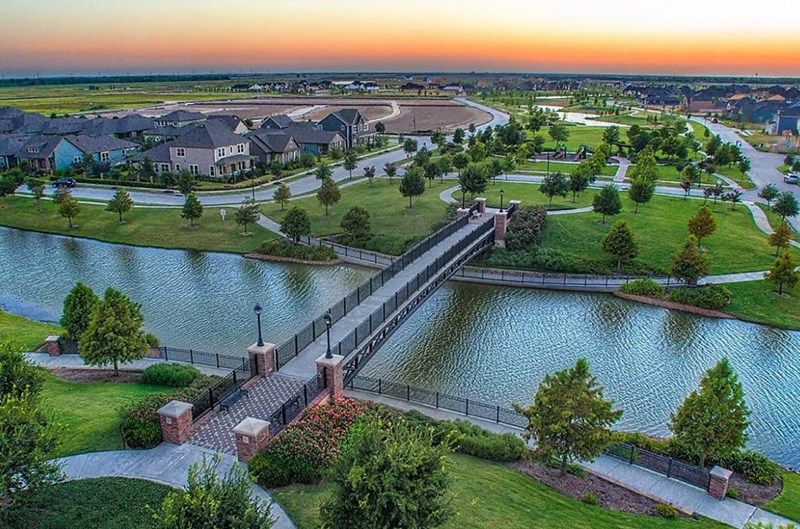 Easthaven at Bridgeland - Bridge