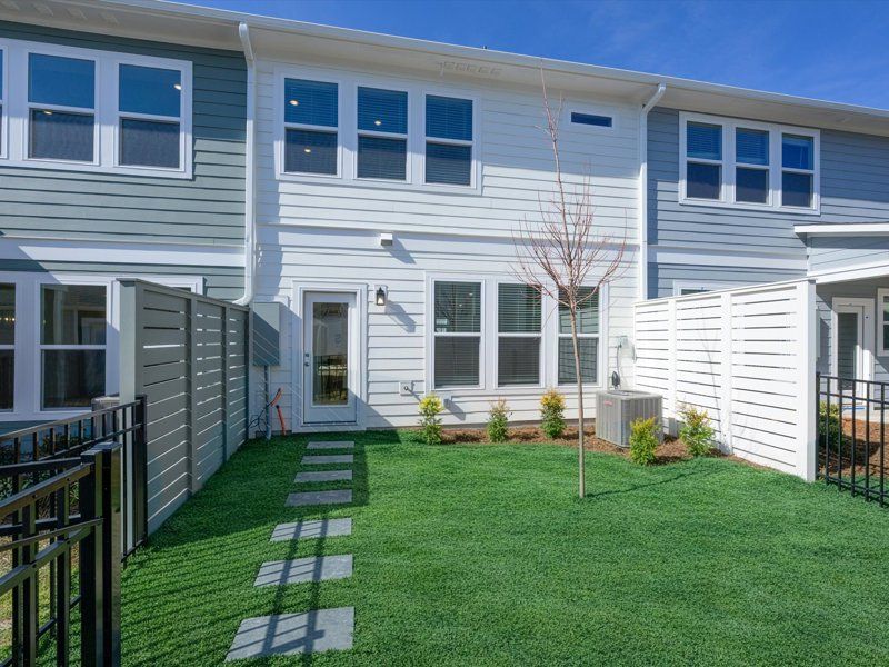 10132 Mamillion Drive (Lochridge)