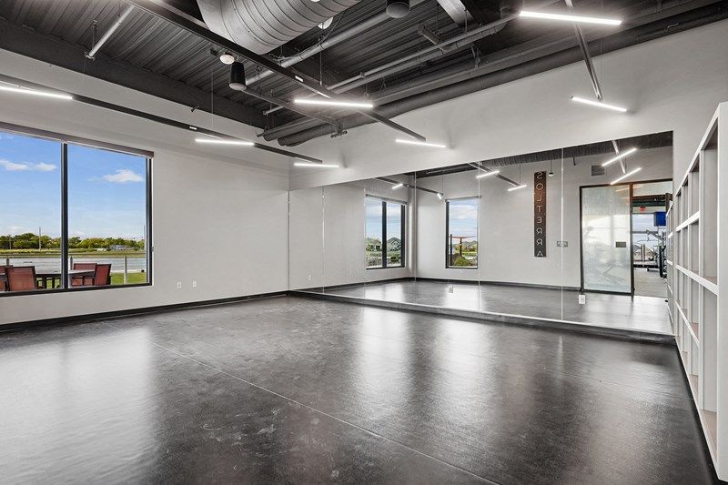 Solterra - Amenity Center