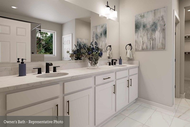 The Bonaire - Owner's Bath