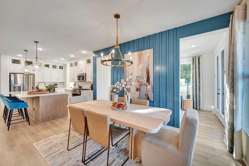 The Constellation - Dining