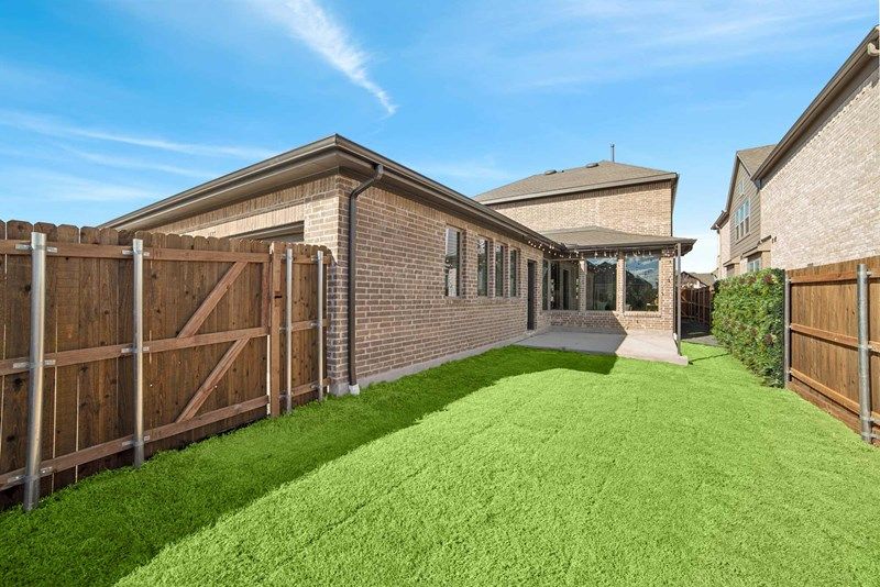 The Constellation - Exterior Rear