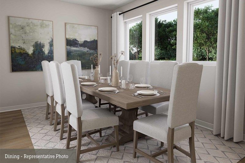The Courtney - Dining