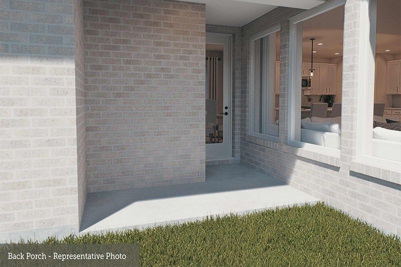 The Courtney - Porch